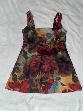 PrettyLittleThing Multicolor Floral Print Dress Structured Romantic Red Roses